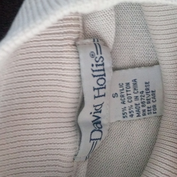 David Hollis turtleneck - Picture 2 of 2